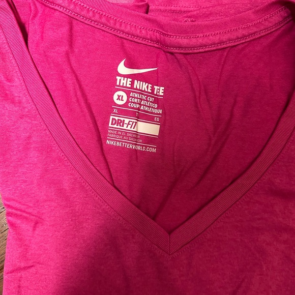 The Nike Tee Dri-Fit athletic cut v-neck short sleeve. Bundle of 5. all XL - Picture 2 of 2